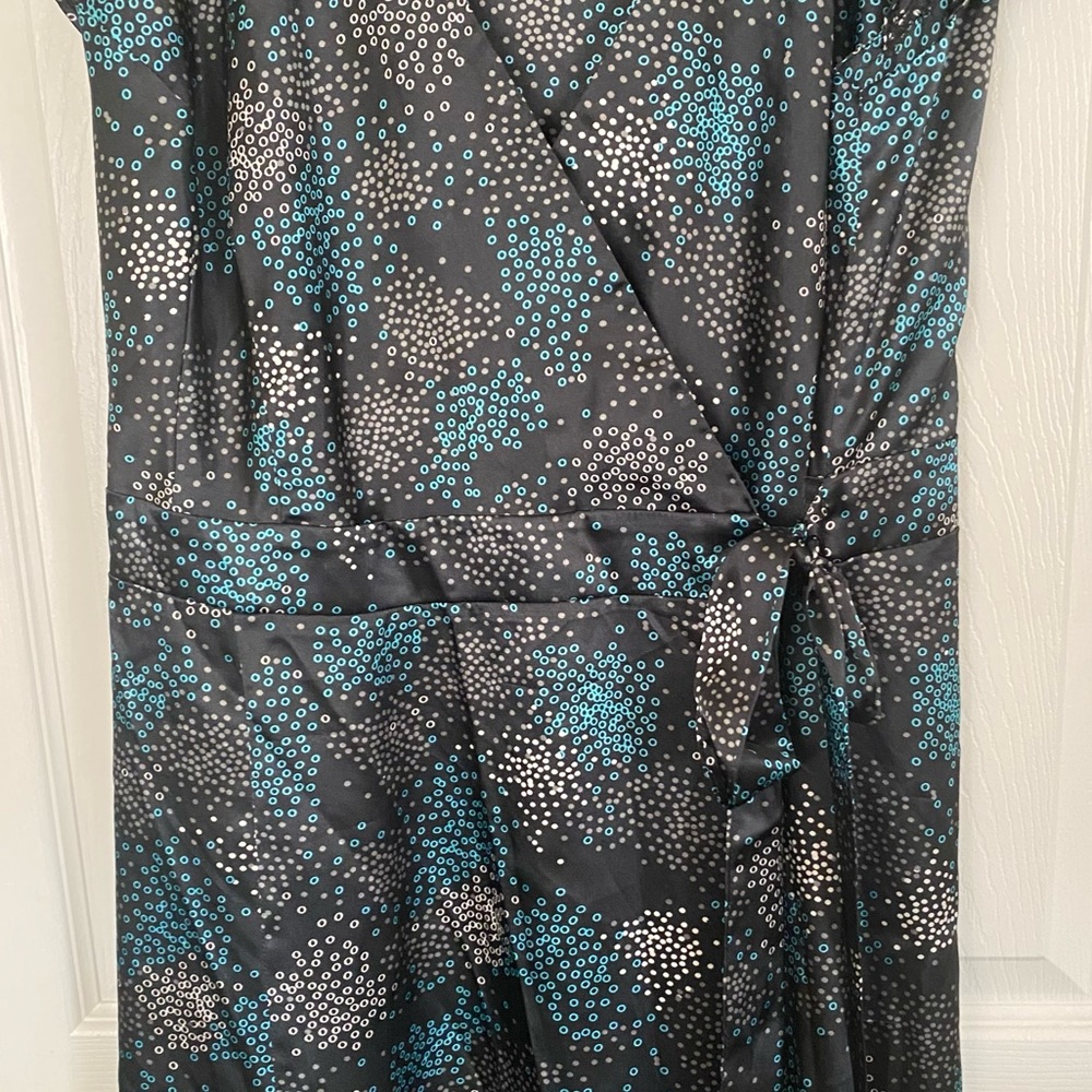 CATO WRAP DRESS - Picture 5 of 7